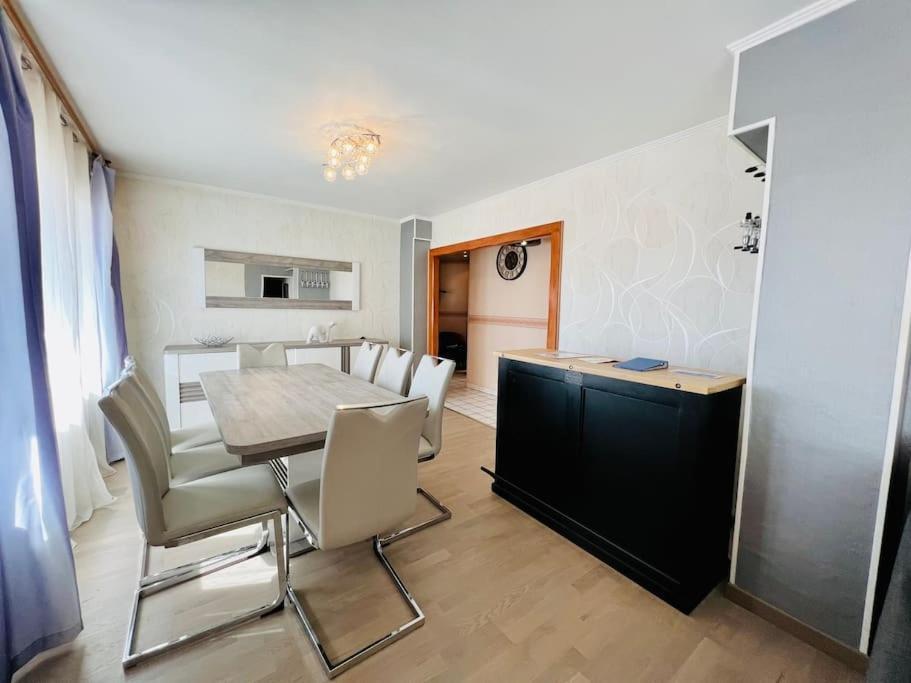 L'Amicale : 80 M², 6 Prs, 3 Ch, Centre Ville Dijon Eksteriør bilde